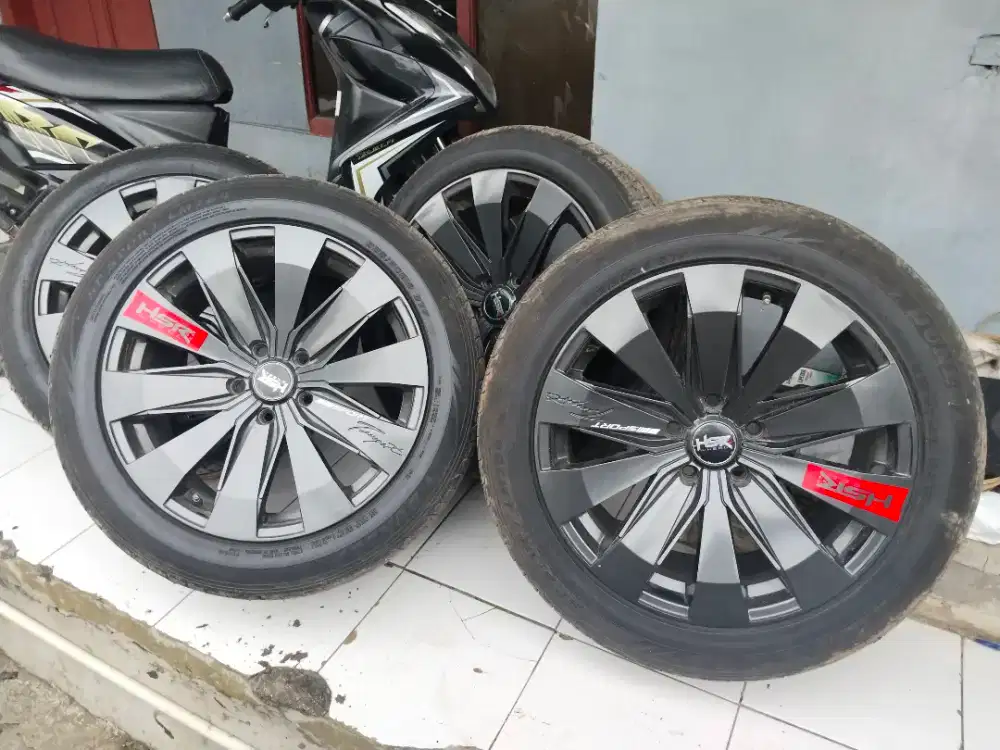 Velg HSR ring 18 pcd 5x114 ban 85% cocok buat innova