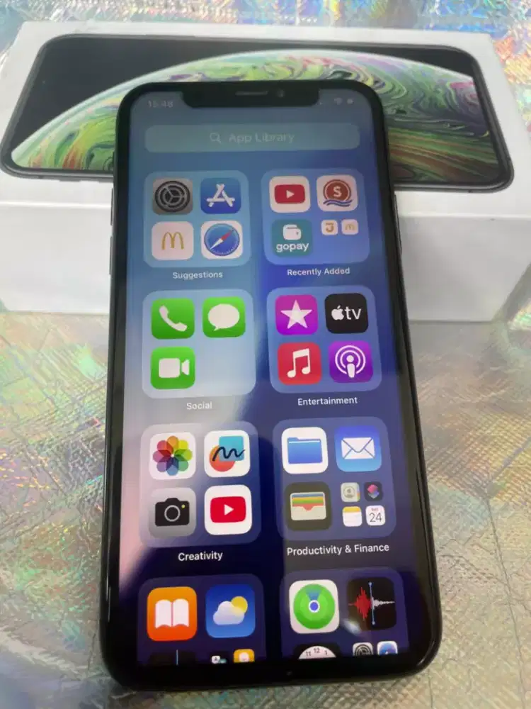 DIJUAL iPhone XS 64GB HITAM – SIAP PAKAI