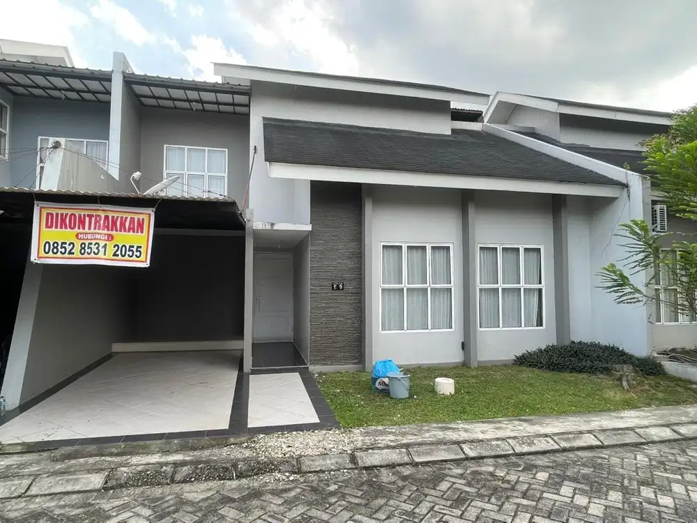 Di sewakan rumah 2 lantai di perumahan maton house pekan baru