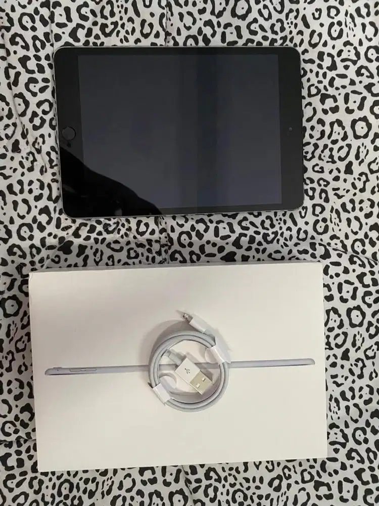 Ipad Mini 3 Wifi Only (16 GB-SILVER) BU