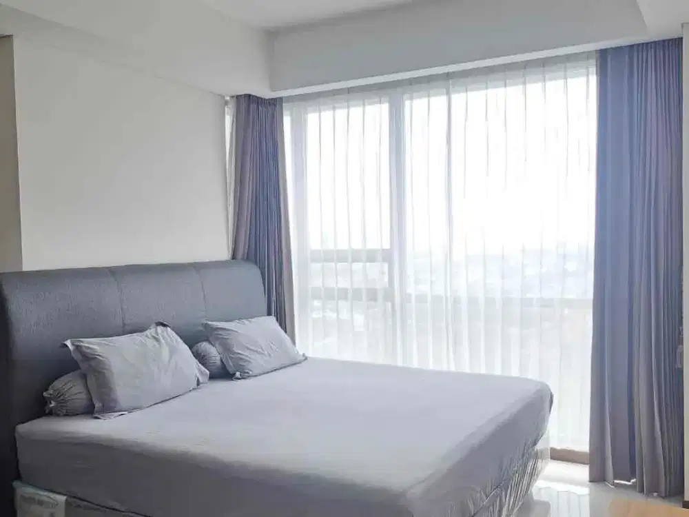 Dijual The Saint Moritz Penthouses & Residences Private Lift