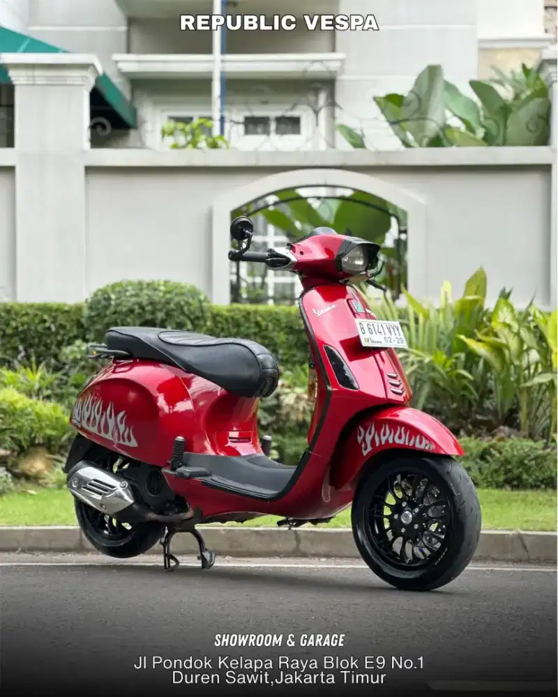 DIJUAL PIAGGIO VESPA SPRINT 150 3V TAHUN 2014 PERFECT CONDITION