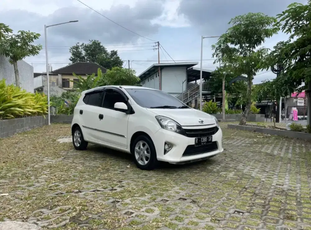 Toyota agya type G tertinggi
