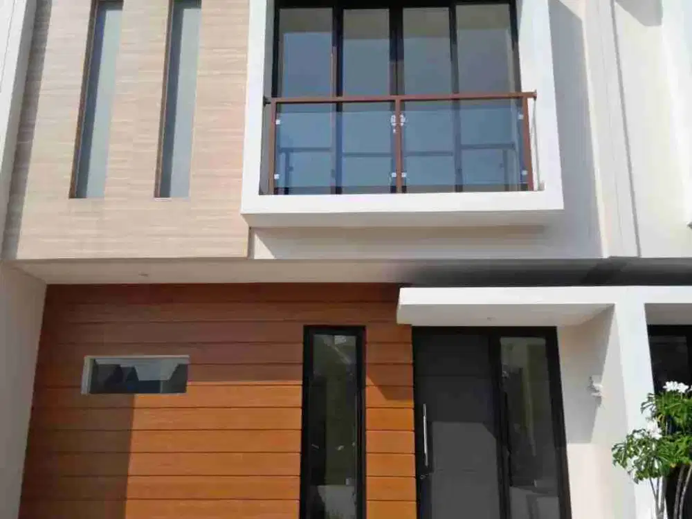 2 lantai , 3 kamar , barat surabaya
