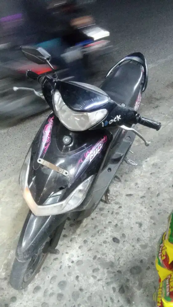 mio 2009 hitam sehat
