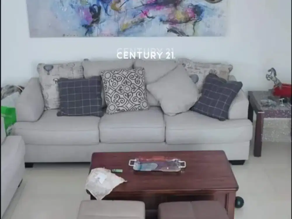 Disewakan Rumah Posisi Hook Di Kebayoran Bintaro