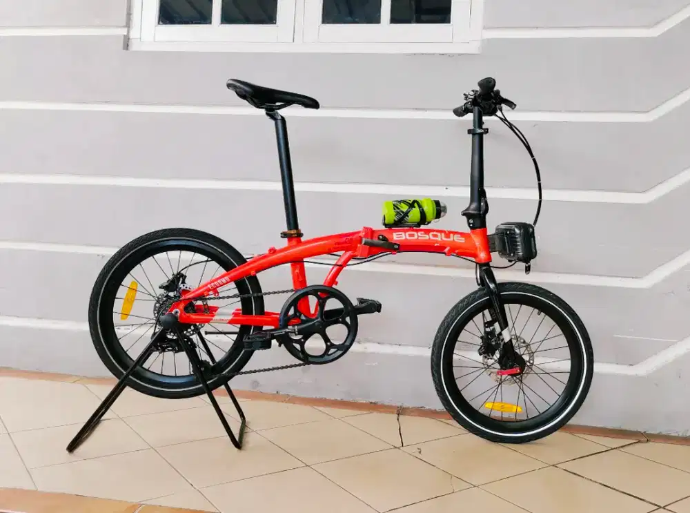 Sepeda lipat merek ecosmo Bosque uk'20 alloy hrg 1,4jt net