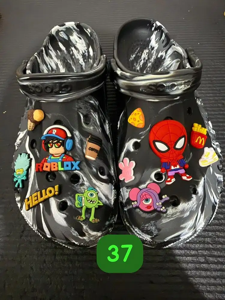 Crocs Baya Marbled 37