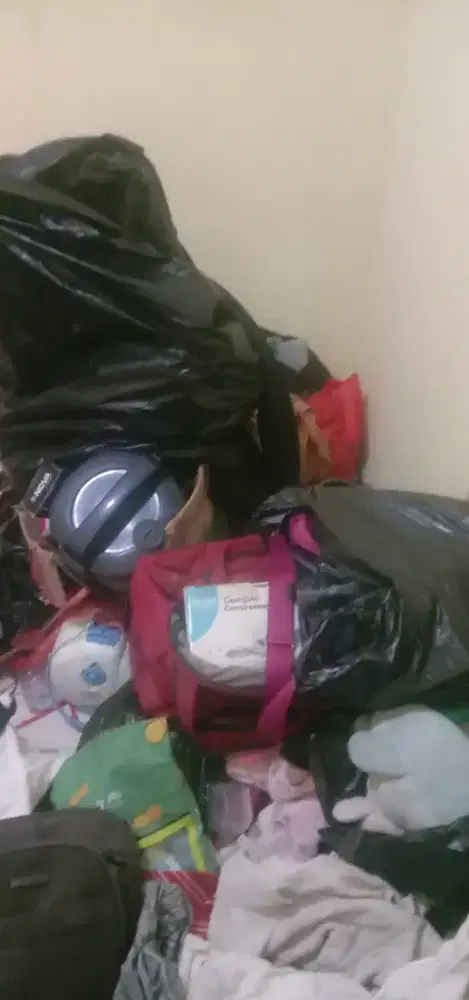 obral murah ada barang brand dll