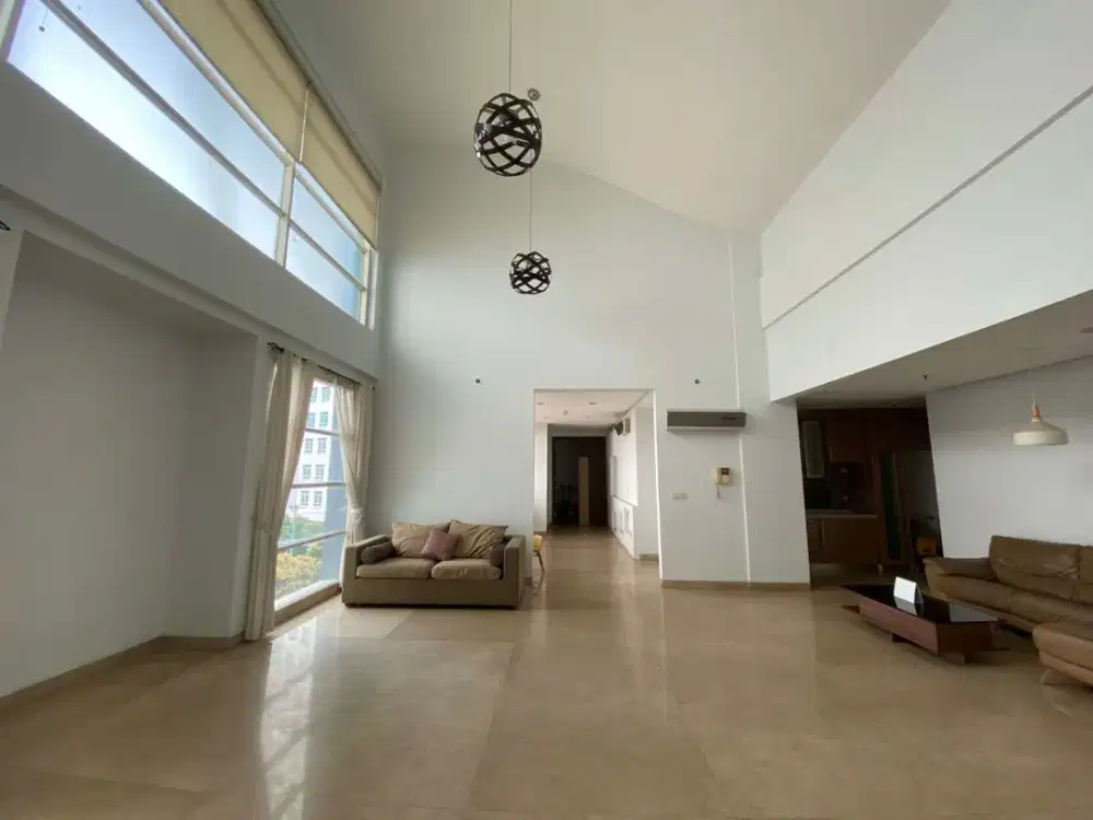 Disewakan Luxury Apartment Pantai Mutiara di Jakarta Utara - 3+1 Br Luas 255 M2 Siap Huni Jakarta Utara