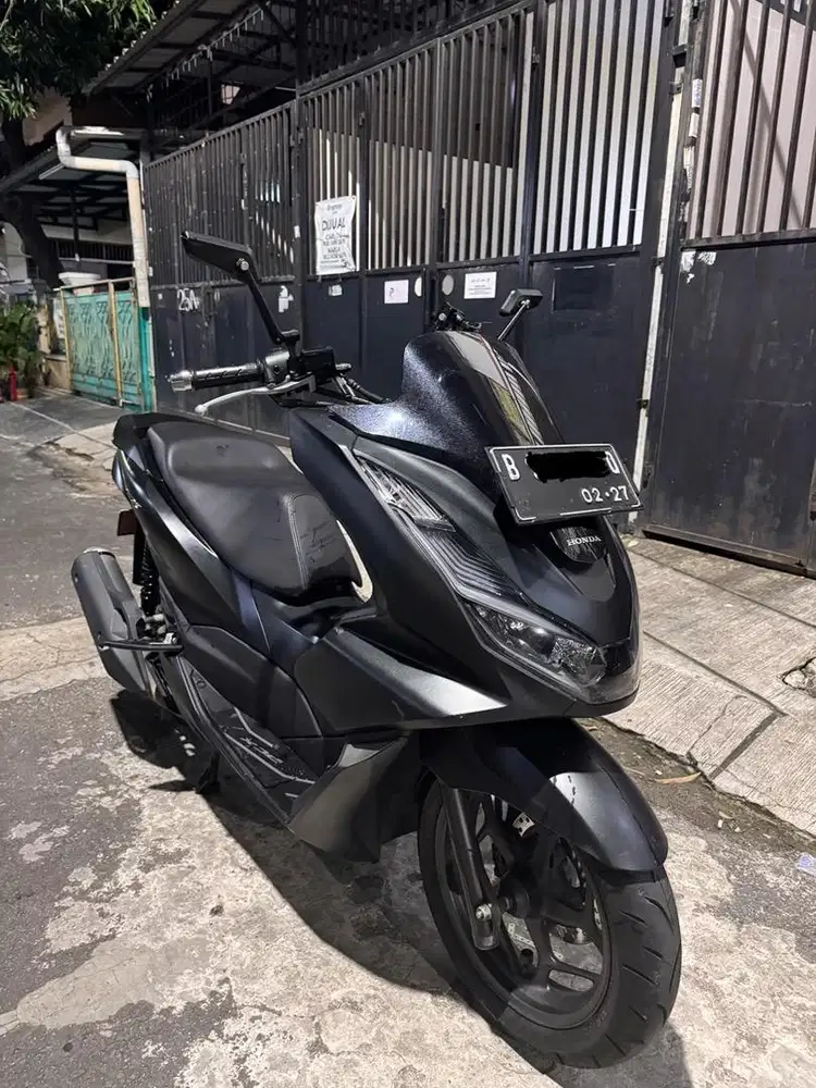 Honda PCX 160 CBS Matte Black