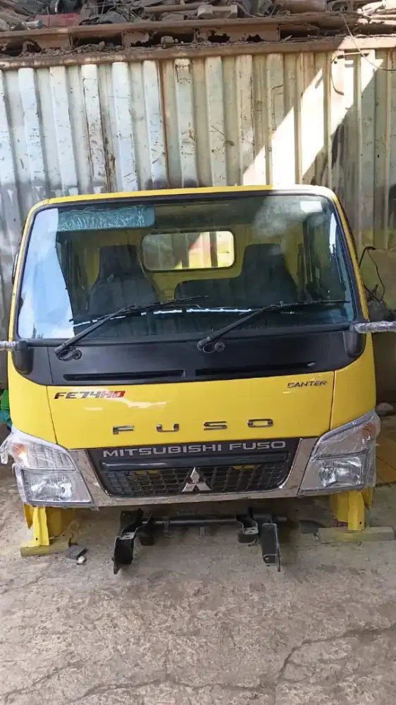 Cabin Canter 125 FE74HD EURO 4