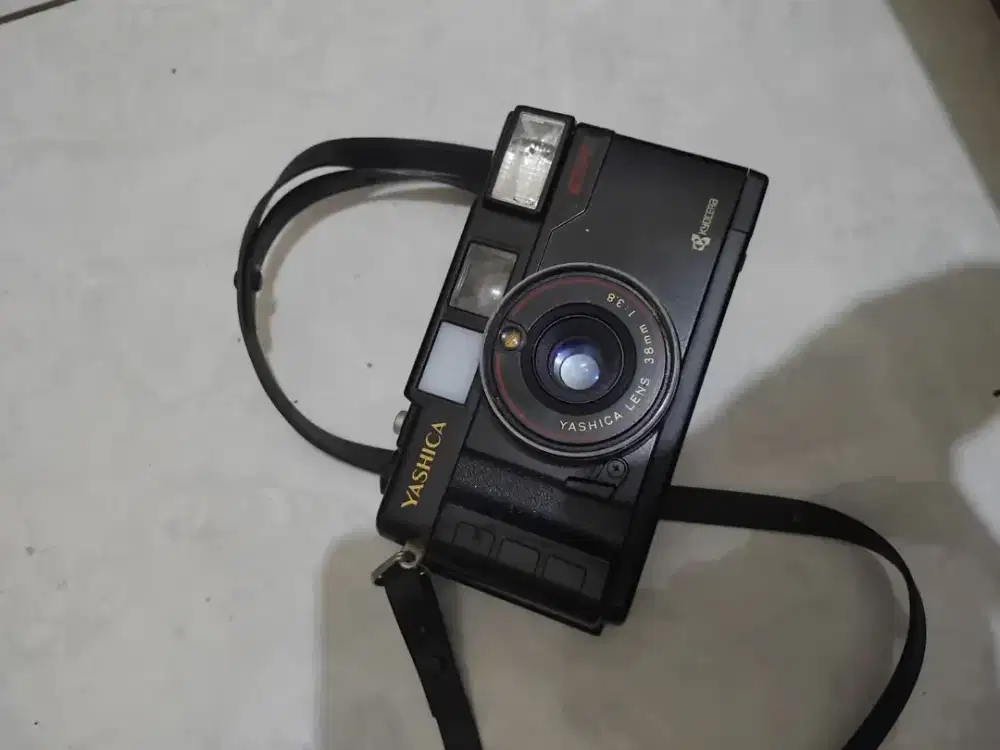 Di Jual kamera yashica