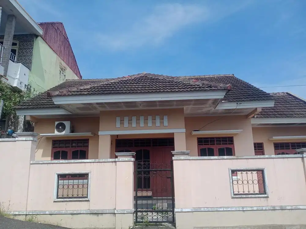 RUMAH DIKONTRAKAN