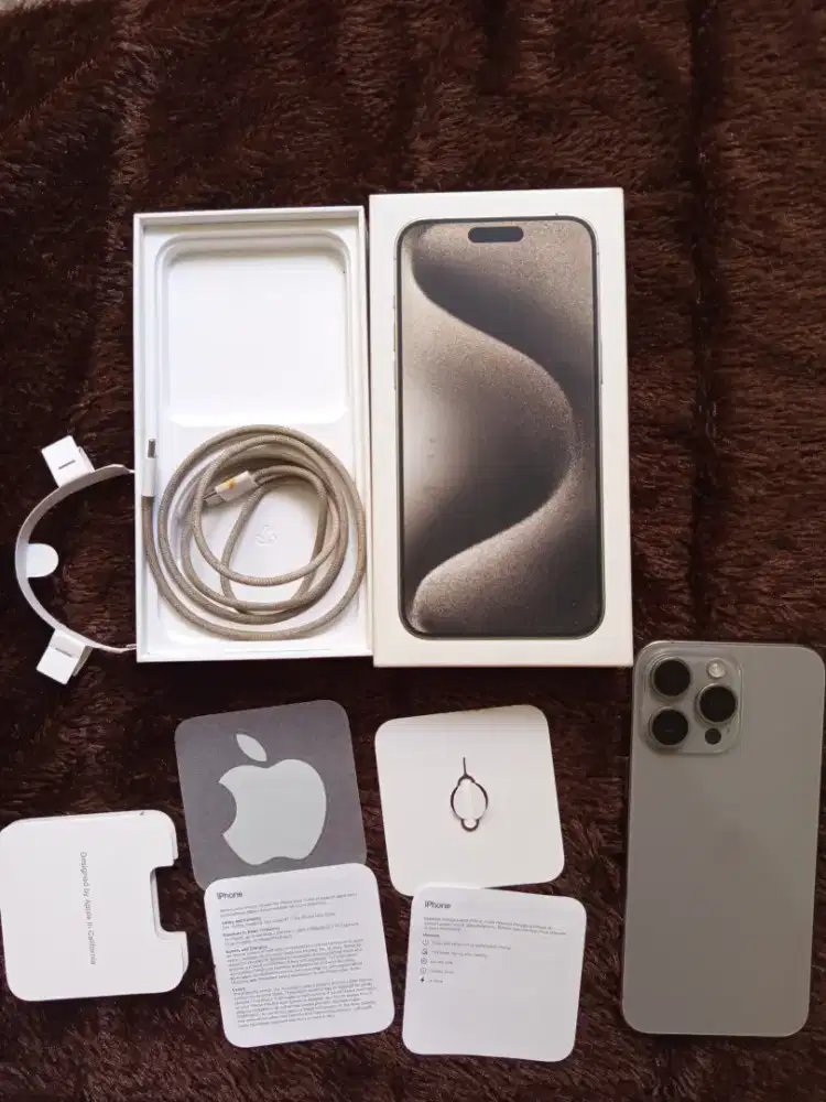 Iphone 15 Promax 256 ibox (pribadi) mulus