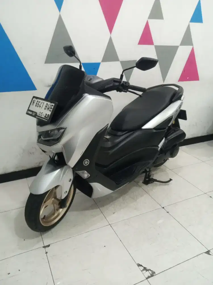 Yamaha N max 2023 keyless Silver