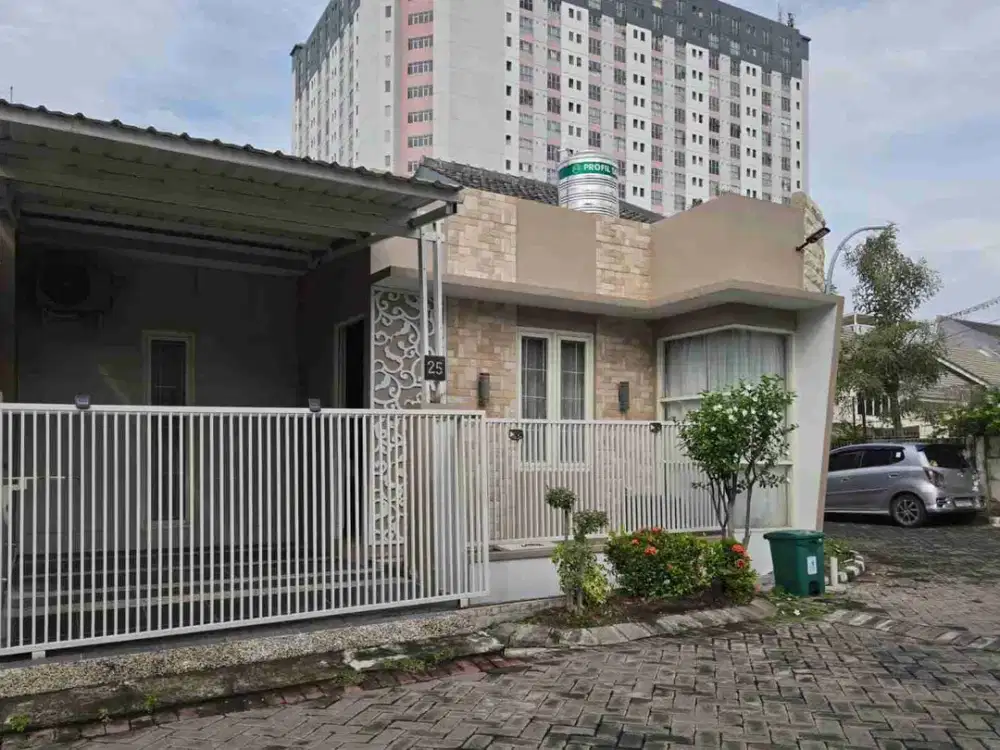 Dijual cepat rumah siap huni di Sukolilo Dian Regency 1