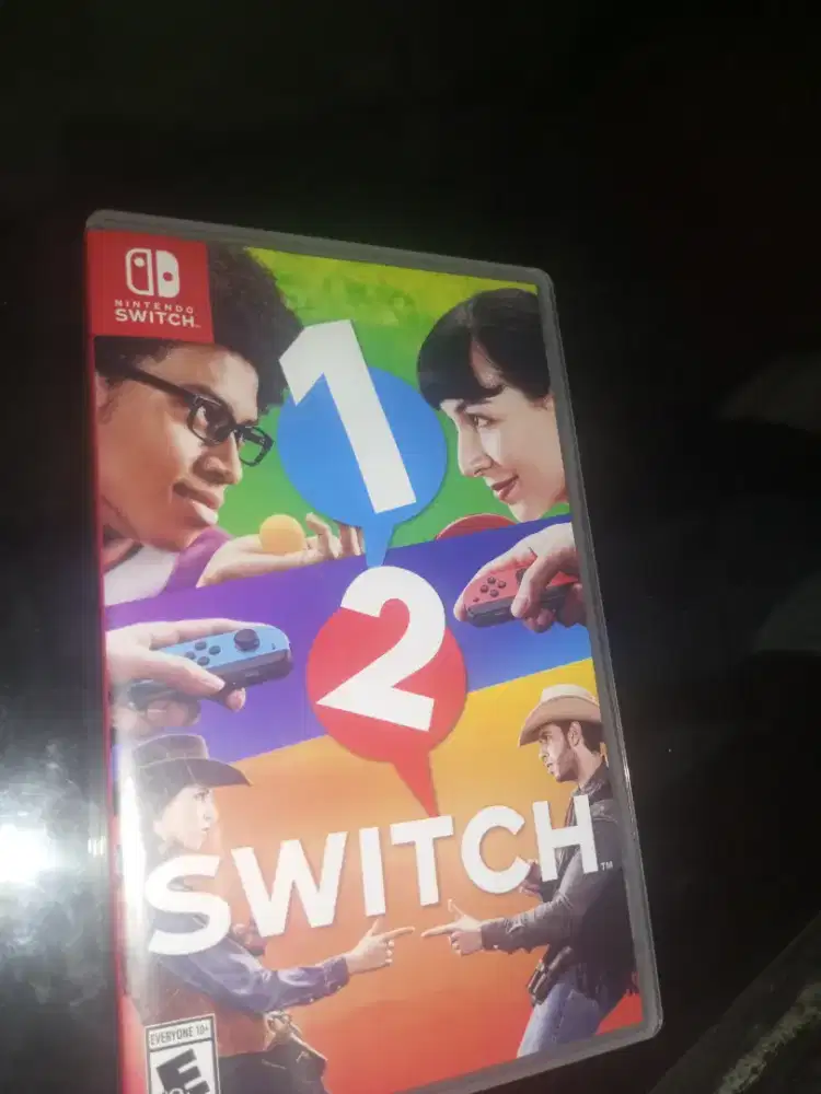 game Nintendo switch (1-2 switch) dan FIFA 23 (legacy edition)