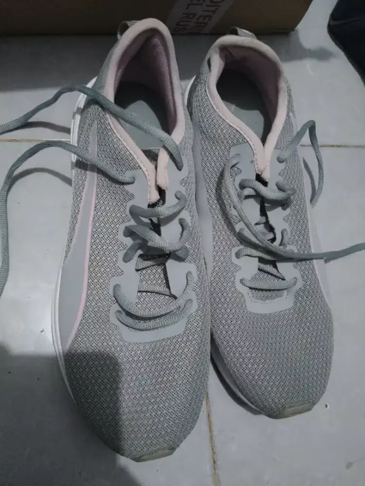 Sepatu puma accent UK 39 women