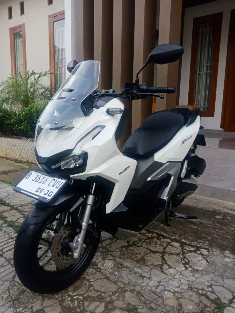 LOW KM! NEW HONDA ADV 160 KEYLESS PAJAK PANJANG FULL ORI KAYA BARU