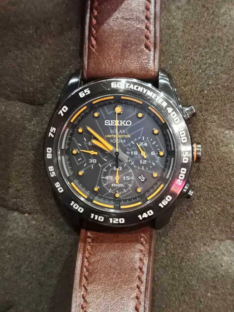 Jam tangan seiko solar limited edition