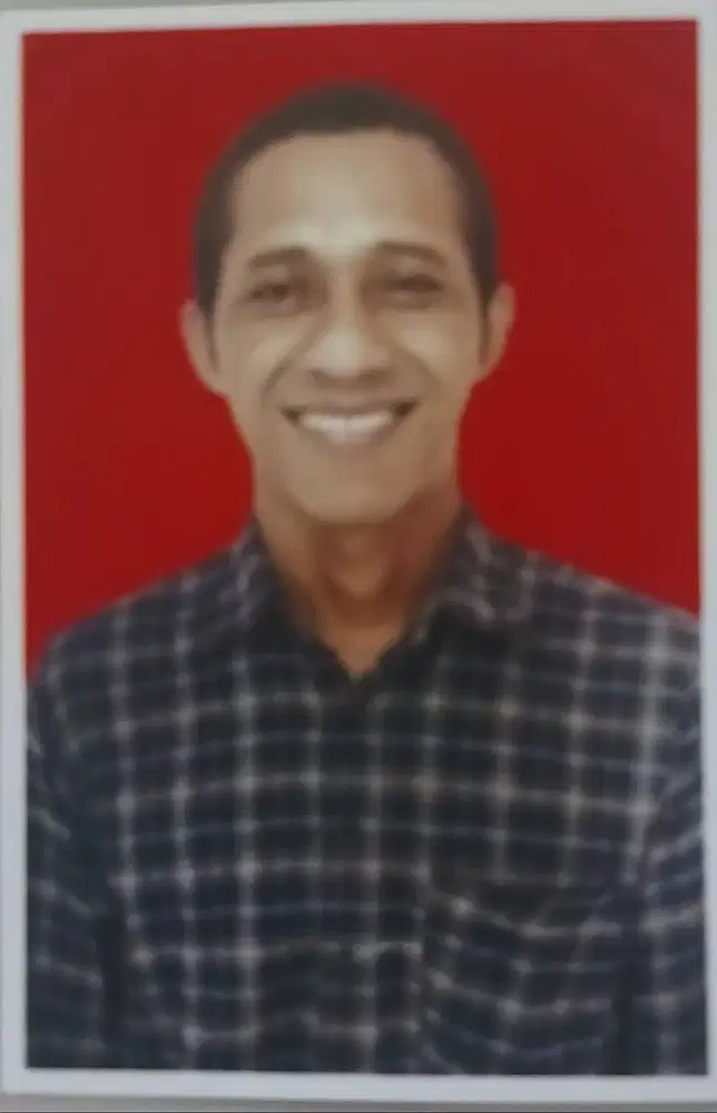 Saya mencari pekerjaan sebagai sopir atau sopir angkutan barang