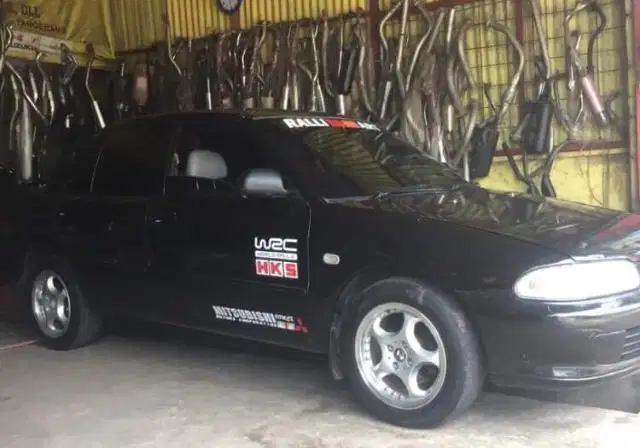 Mitsubishi Lancer 1993 Bensin