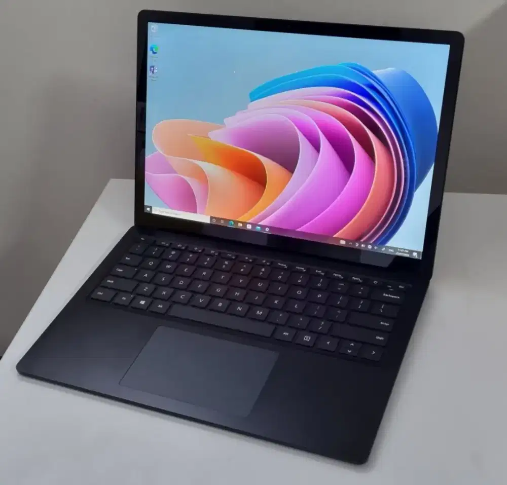 Microsoft surface 2021 laptop 3 no minus