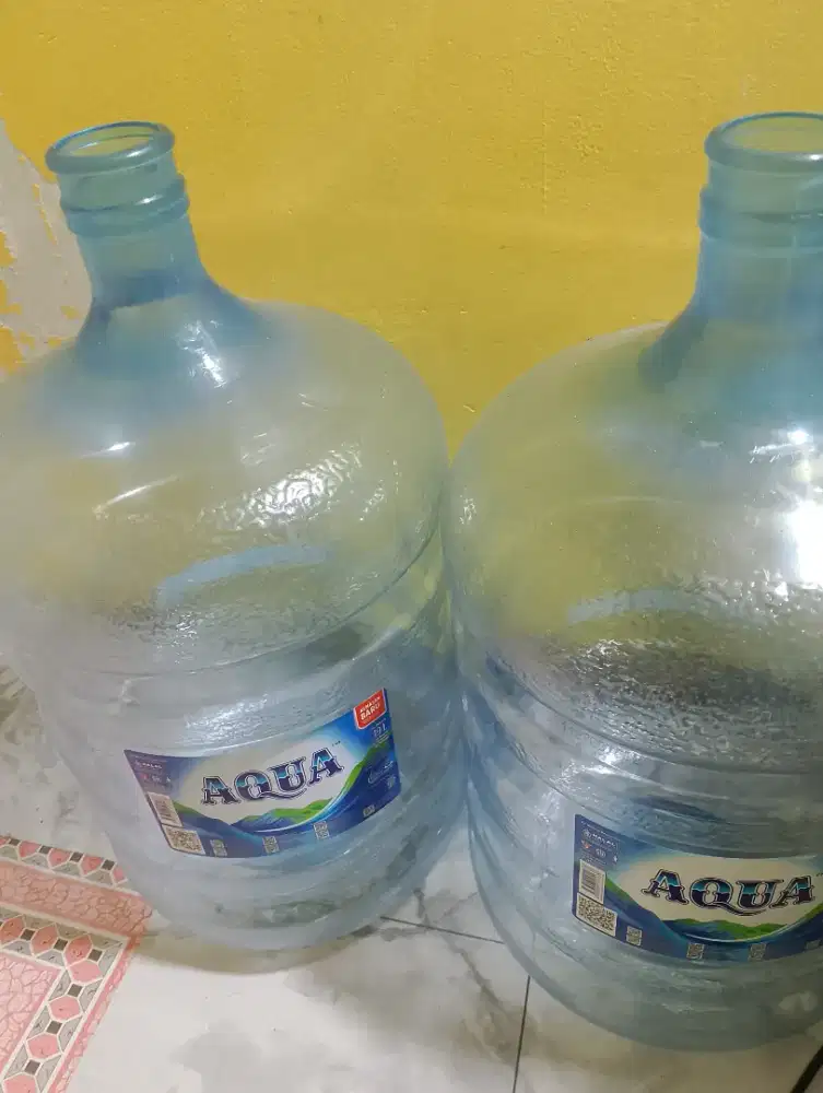 Di butuhkan tukang antar galon ..usia 25 ke atas..