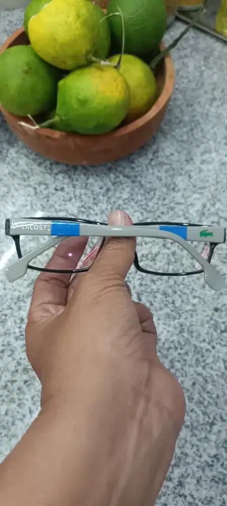 Frame Lacoste no oakley