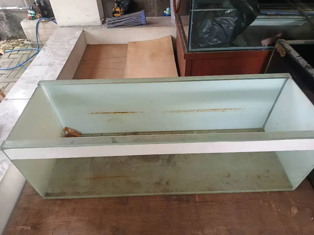 Aquarium Ukuran 120 x 40 Tebal Kaca 5-7 MiLi