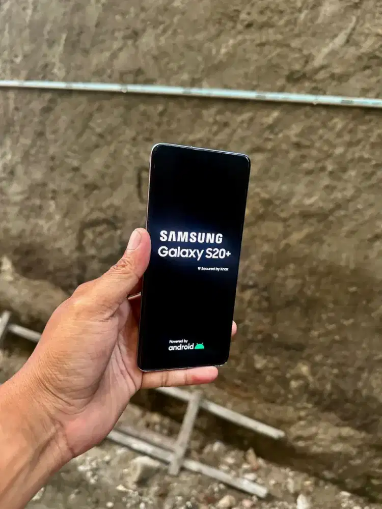 SAMSUNG S20 PLUS SEIN NO MINUS