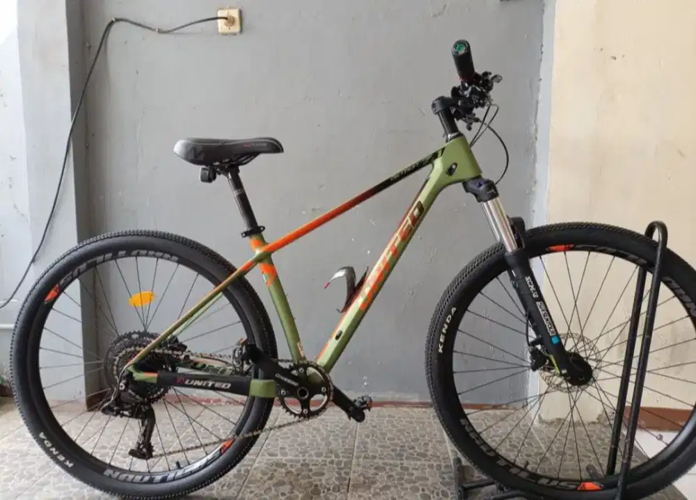 Sepeda Gunung united