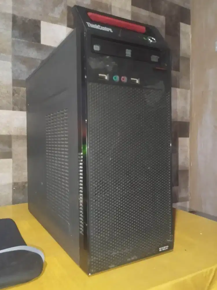 PC Bulit Up Lenovo Think Centre A70 S3A + keyboard dan mouse