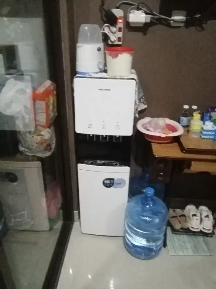 Dispenser Polytron galon bawah