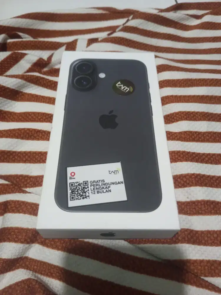 Iphone 16 basic 128 iBox belum aktivasi