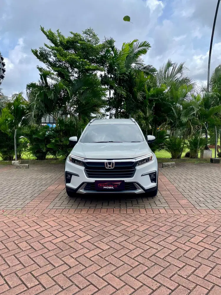 Honda BR-V 1.5 E CVT 2023 sangat Low odo!