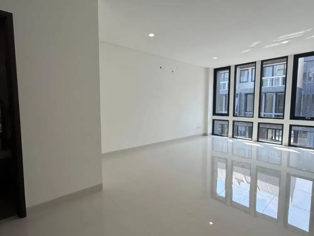 Dijual Ruko di BSD City, Uk 6x15, 3lantai, Ada AC, PPJB