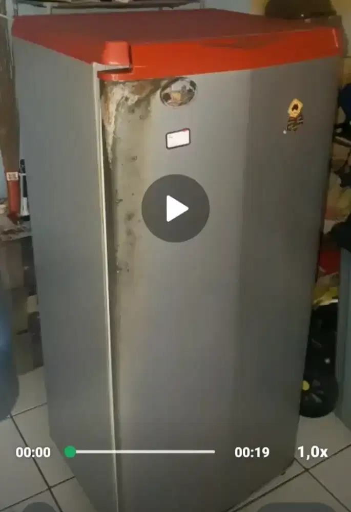 Kulkas sanyo jual santai