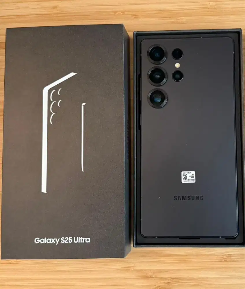 JUAL CEPAT! Samsung S25 Ultra 512GB Titanium Black - Kondisi Mulus