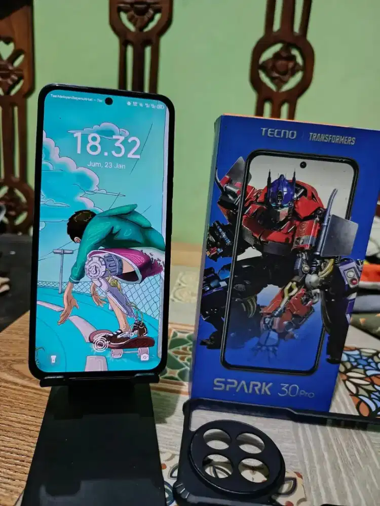 Tecno Spark 30 Pro 8+8/256 Fullset