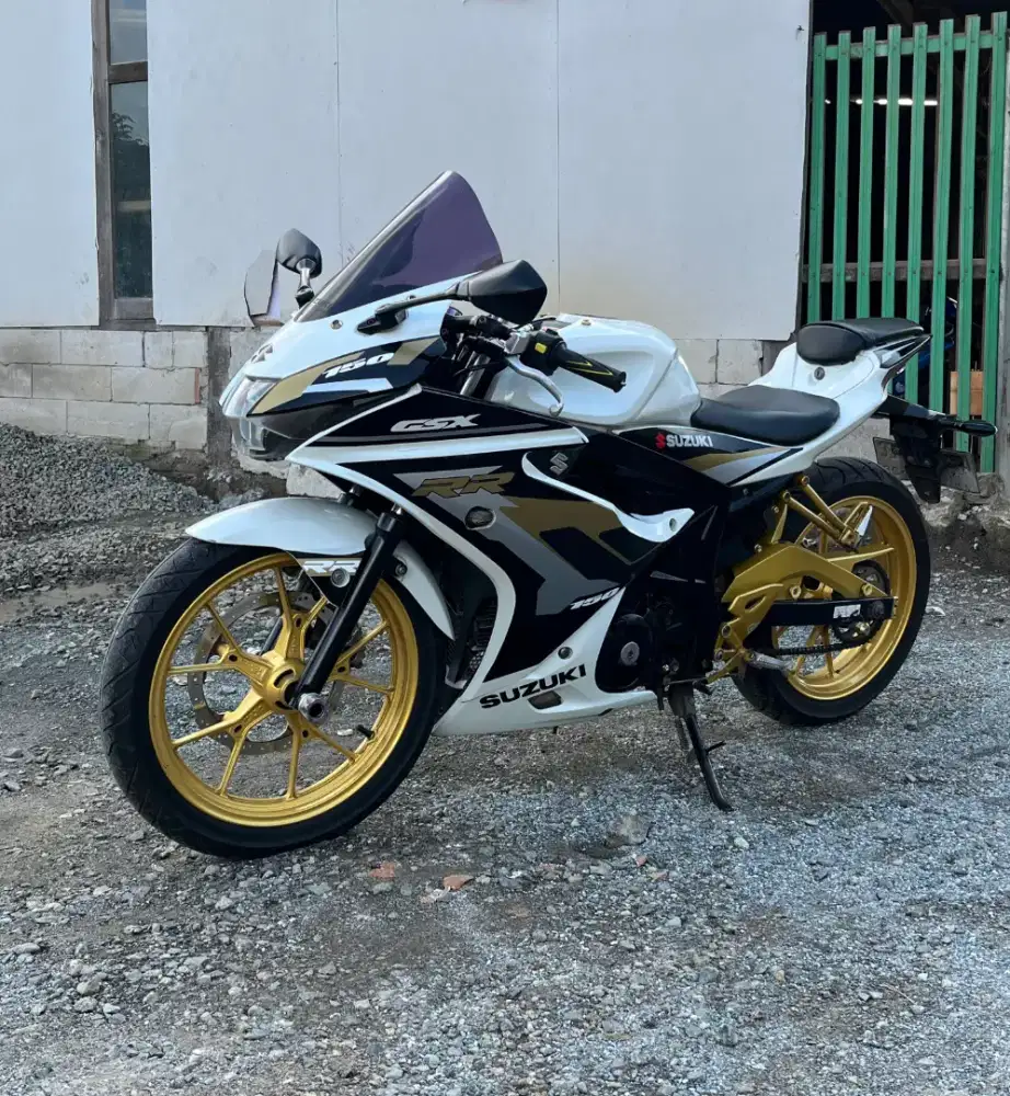 SUZUKI GSX 150R KEYLESS