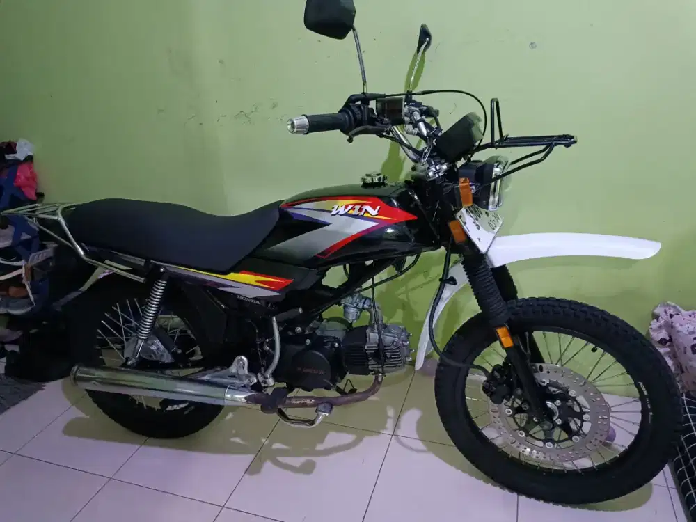 Motor jadul (Honda win 100)