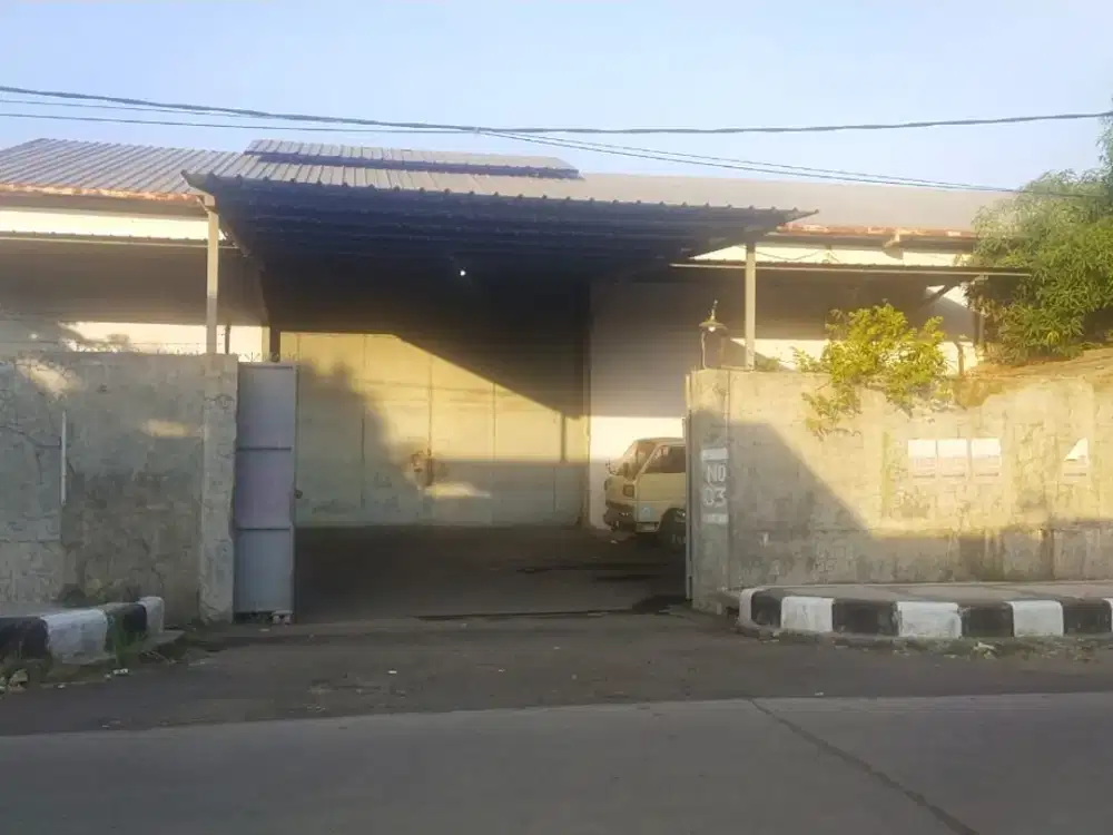 Dijual gudang siapakai di kota cirebon
