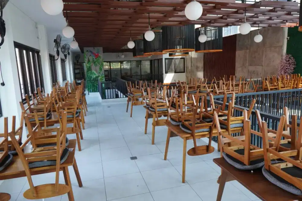 EX RESTO PUSAT KOTA SURABAYA FULL FURNISH