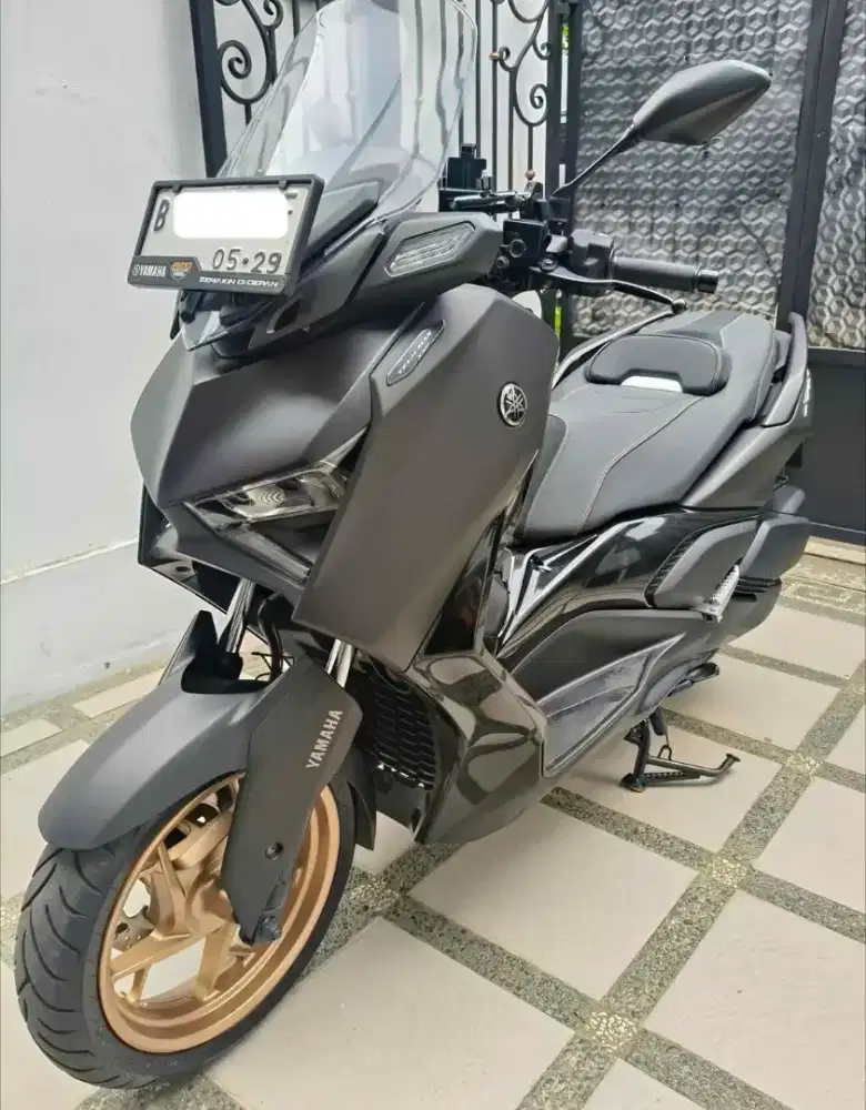Yamaha xmax 250 tech max tahun 2024 km low gress no minus