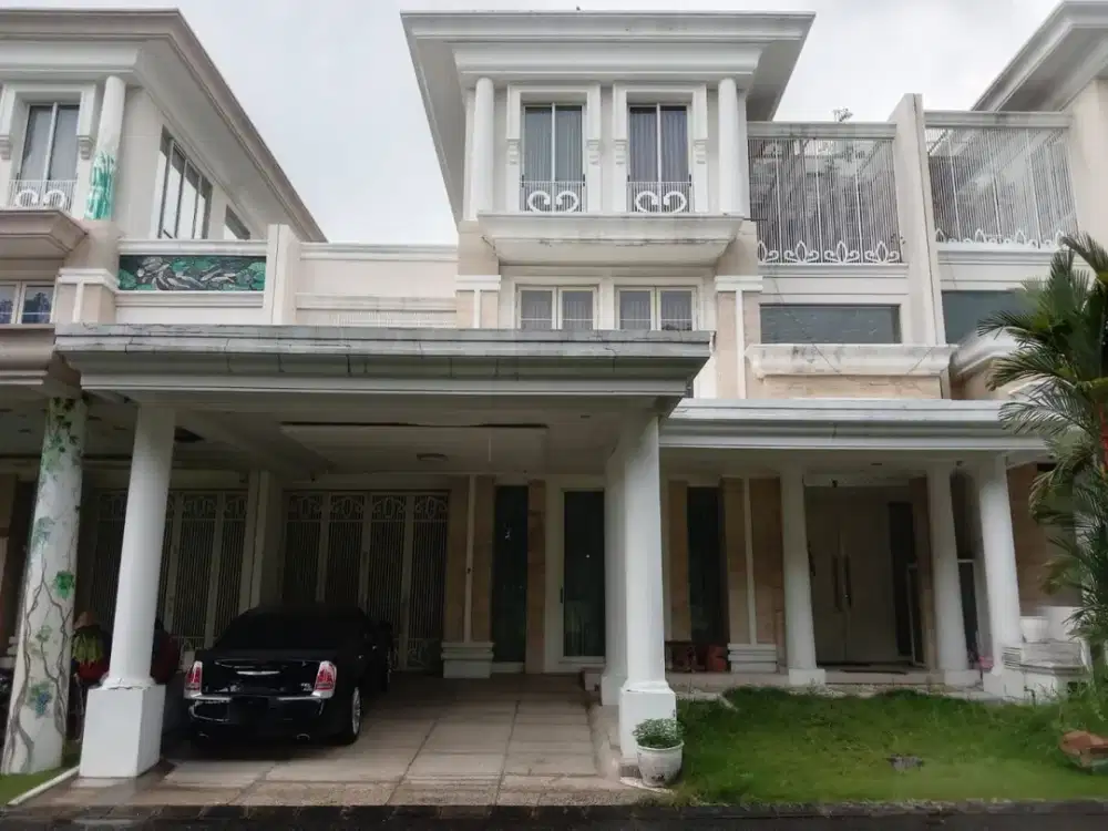 Rumah Pakuwon Indah Lakarsantri Surabaya Dekat Pakuwon Mall