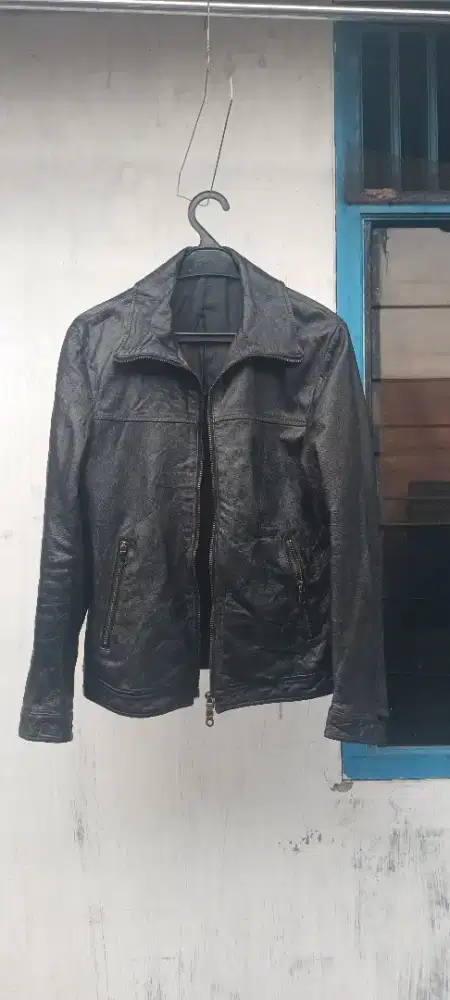 Jaket kulit asli