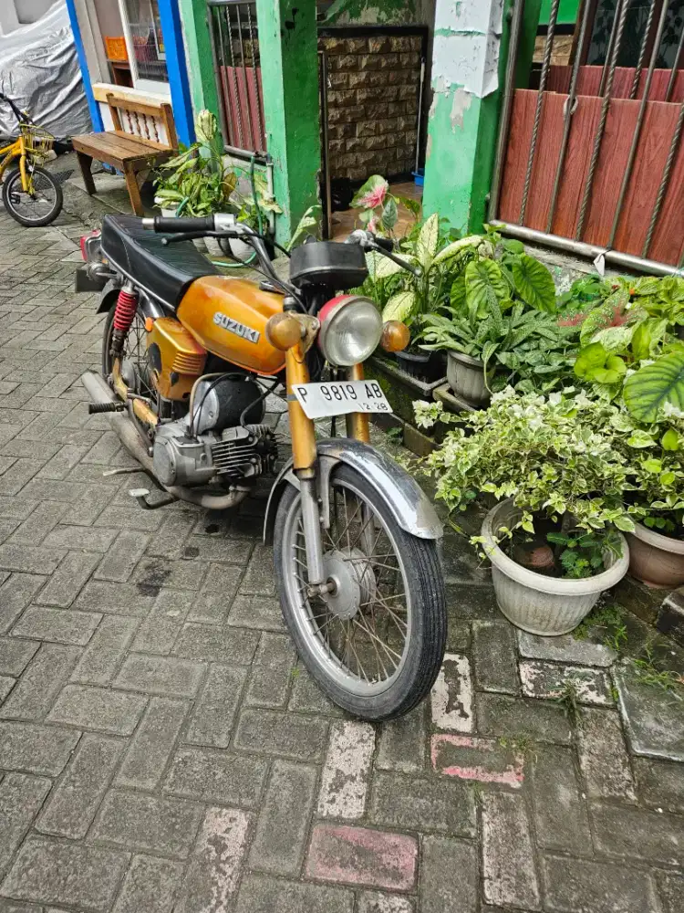 Suzuki A100 Stnk Bpkb lengkap motor normal