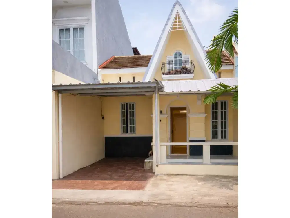 DISEWA RUMAH TAHUNAN BAGUS SIAP HUNI HARGA NEGO SENTUL CITY